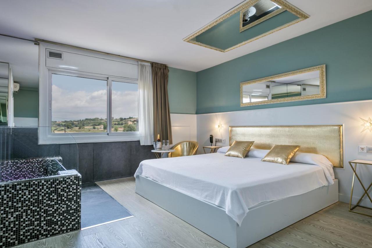 Hotel H Ґранульєс Екстер'єр фото