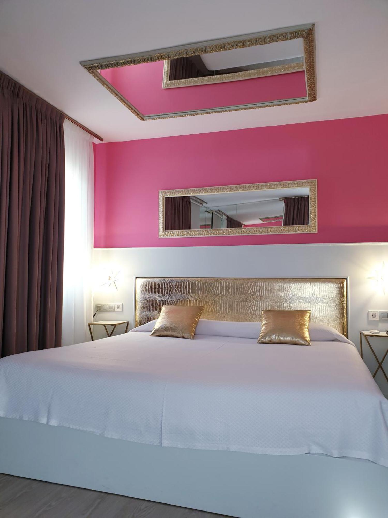 Hotel H Ґранульєс Номер фото